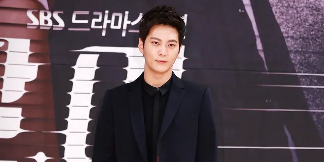 Berangkat Wamil, Joo Won Dipastikan Jadi Polisi Ganteng Korea