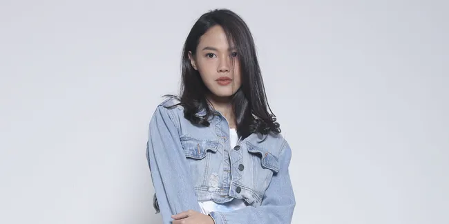 Bersahabat Tapi Harus Cium Bibir Adipati di Film, Della Dartyan: Biasa Aja