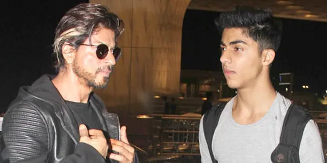 Berseragam Sepakbola, Gantengnya Aryan Khan Bikin Deg-Degan!