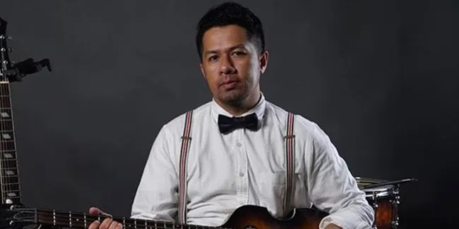 Bersolo Karier Rafly Abidin Dedikasikan Single Barunya untuk Sang Istri
