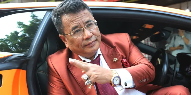 Blak-Blakan! Hotman Paris Ngaku Pernah Pacaran dengan Penyanyi Dangdut Berinisial BN