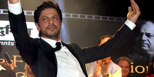 Bocorkan Rahasia Ini, Shahrukh Khan Akui Siap Ditampar Sang Ibu