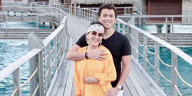 Bongkar Uang Belanja dari Reino Barack, Syahrini: 3 Kali Bayaran Manggung