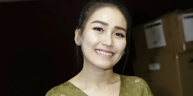 Boy William Bikin Nazar Gendong ke Margonda, Ini Reaksi Ayu Ting Ting!