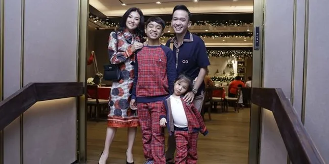 Boyong Keluarga Liburan ke Italia, Ruben Onsu Bawa Beras dan Rice Cooker