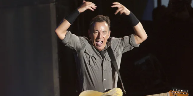 Bruce Springsteen Merasa Kurang Cocok Dengan Musik Taylor Swift!