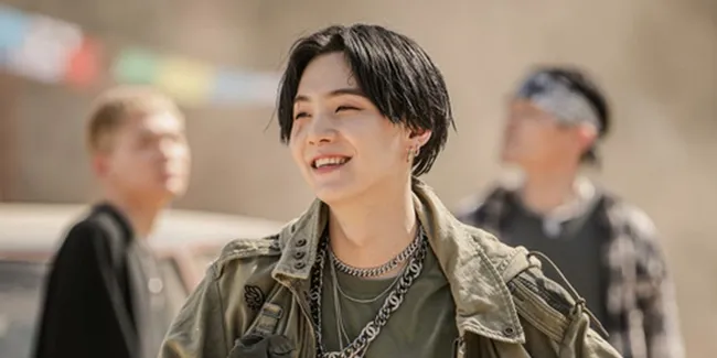 Buat Fans Muslim Kagum, Suga BTS Akui Suka Pesan Makanan Halal