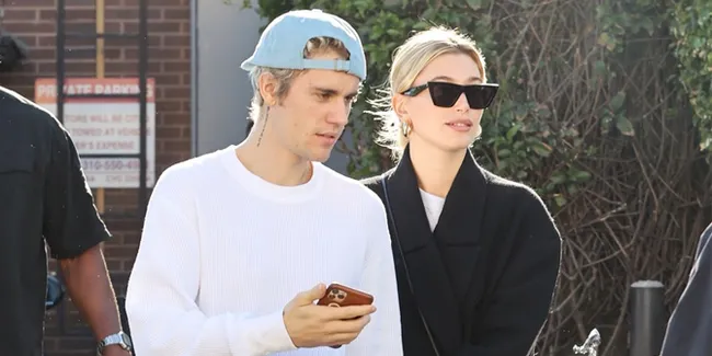 Bucin Banget, Justin Bieber Pamer Kemesraan &#38; Ungkap Panggilan Sayang Baru untuk Hailey Baldwin