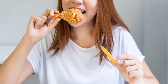 Bukan Drakor Tentang Kuliner, 5 Karakter Cewek Ini Juga Dikenal Hobi Makan Lho