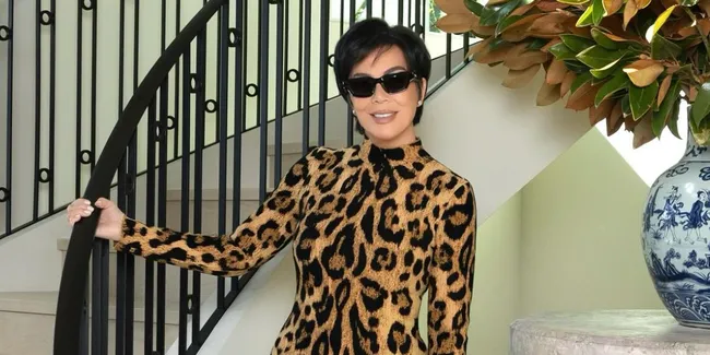 Bukan Kylie atau Kim, Siapa Anak Kris Jenner Yang Paling Mirip Dirinya?