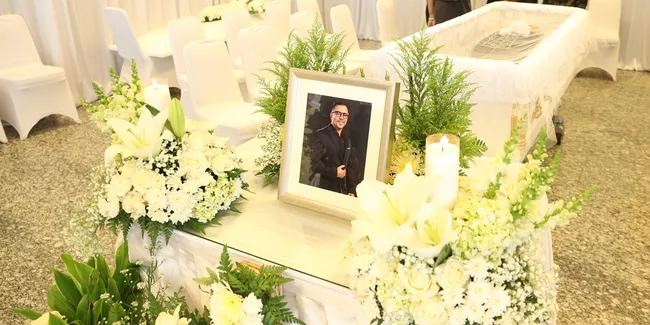 Carlo Saba Sempat Membaik Usai Pasang Ring Jantung, Keluarga: Tuhan Punya Rencana Lebih Indah