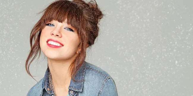 Carly Rae Jepsen Lakukan Kolaborasi Massal Bersama Fans
