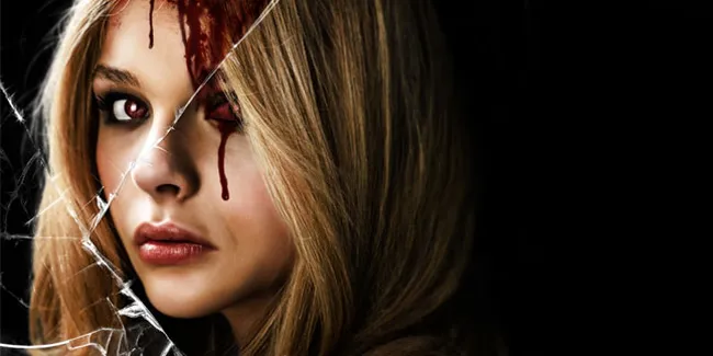 'CARRIE' Rilis Still Foto Margaret White