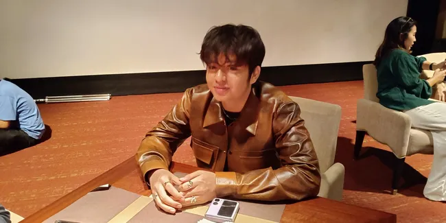 Cerita Angga Yunanda Tak Menyangka Bisa Kolaborasi dengan New Hope Club Garap Film Pendek Berjudul 'THE END OF THE ENDLESS'