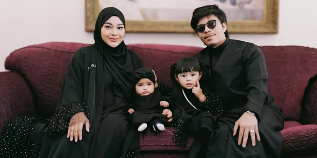 Ceritakan Proses Tumbuh Kembang Kedua Anaknya, Atta Halilintar dan Aurel Hermansyah Ajari Contoh yang Baik untuk Ameena dan Azura