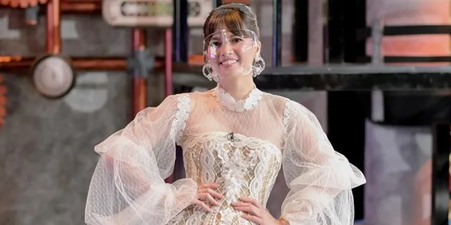 Chika Jessica Kegirangan Akhirnya Bisa ke Bandara dan Naik Pesawat Lagi