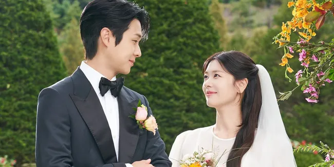 Choi Woo Shik dan Jung So Min Sampaikan Perpisahan Menyentuh Usai &#34;Would You Marry Me&#34; Tamat