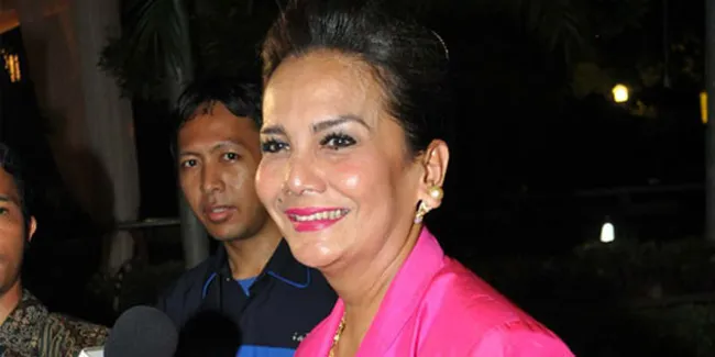 Christine Hakim Dokumentasikan Keindahan Halmahera Utara