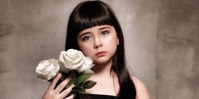 Ciara Brosnan Bintang 'CINTA AMARA' Bagikan Tips Agar Bibir Terlihat Merah, Begini Caranya