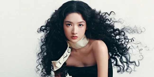 Comeback Jadi Penari di VOGUE, Wang Yuwen Ungkap Dulu Pemalu Kini Lebih Percaya Diri