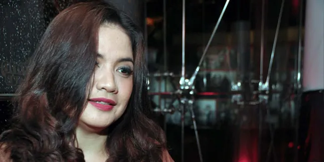 Cornelia Agatha Resmi Menjanda