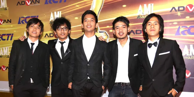 d Masiv Sebarkan Semangat di 'HIDUP LEBIH INDAH'