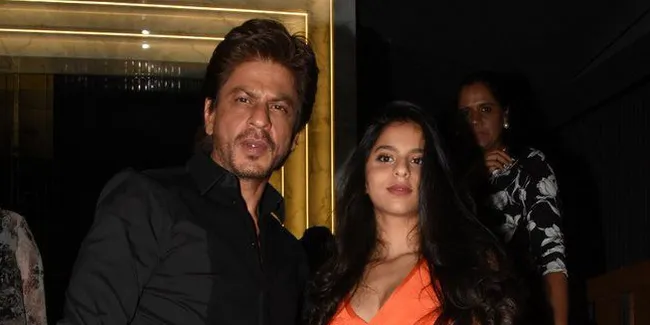 Dandan Cantik, Suhana Khan Makin Mirip Dengan Shahrukh Khan