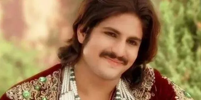 Dansa Rajat Tokas dan Srishti di Upacara Sangeet, Super Romantis!