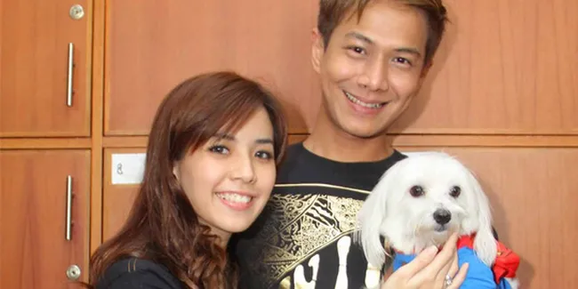 Delon dan Yeslin Ajak Soju Syuting Video Klip