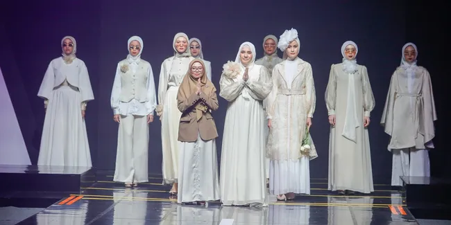 Dhini Aminarti Antusias Ikut Ambil Bagian Dalam Festival Busana Muslimah