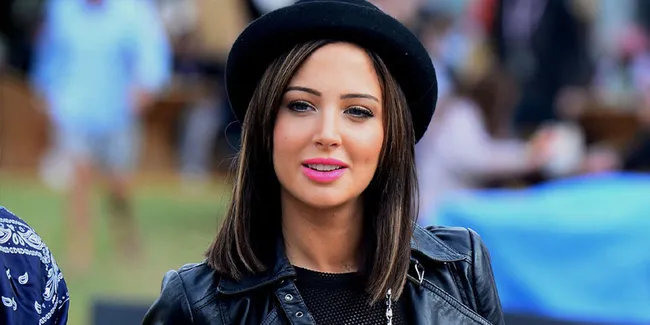Diduga Jadi Pemasok Narkoba, Tulisa Coba Bunuh Diri?