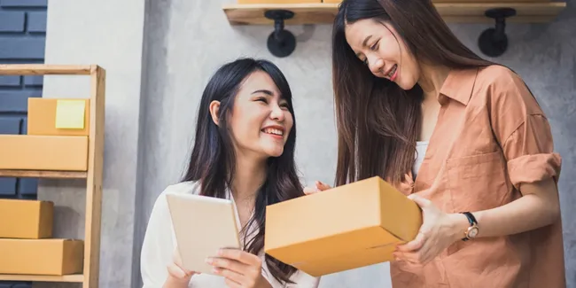 Digaungkan Sejak Awal Tahun, Donasi Adira Finance Sukses Bantu 97 UMKM Terdampak Pandemi