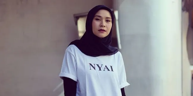 Dikritik Karena Disebut Melupakan Anak Sambung, Zaskia Adya Mecca Jelaskan Kenapa Tulis 'Ibu 5 Anak' di Bio Instagram