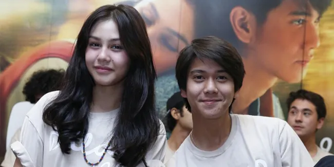 'DILAN 1990' Raih Penghargaan Film Terbaik di SCTV Awards 2018