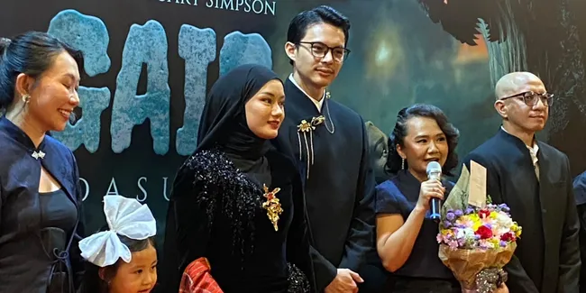 Dinda Hauw & Rey Mbayang Debut Horor, Ungkap Tantangan Selama Syuting