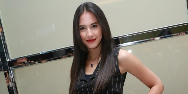 Disudutkan Netizen Karena Lukisan, Ini Reaksi Pevita Pearce