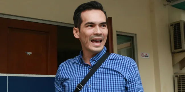 Ditanya Soal Hubungannya dengan Vonny Cornelia, Begini Reaksi Atalarik Syach