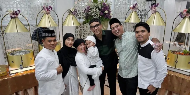 Ditanya Soal Pasangan Untuk Fuji Kelak, Frans: Jangan yang KDRT Lah