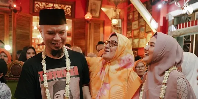 Dulu Harga Tiket Konser Dewa 19 Cuma 20 Ribu Sekarang Sudah Jutaan Rupiah, Ahmad Dhani: Alhamdulillah Baladewa Sudah Pada Mapan
