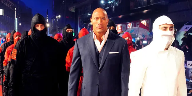 Dwayne 'The Rock' Johnson Langsingkan Pantat Demi 'GI JOE'