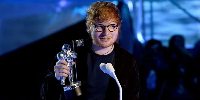 Ed Sheeran Bakal Tulis Lagu Untuk Westlife?