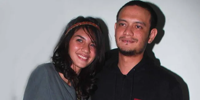 Eno Netral - Nadila Ernesta Gelar Resepsi Pernikahan Malam Ini