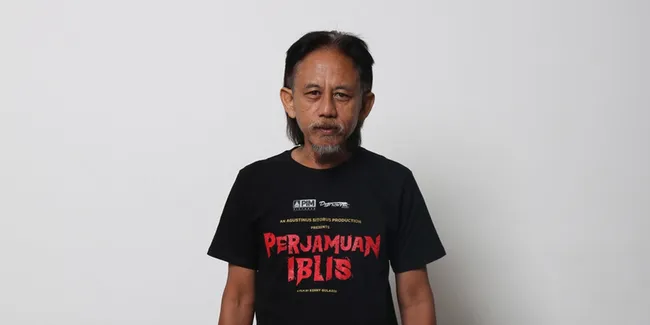 Epy Kusnandar Tetap Bersyukur Berjualan di Warung Makan Buat Bayar Hutang