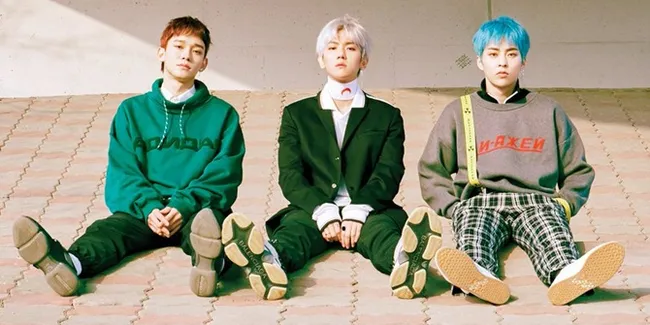 EXO-CBX 'Blooming Day', Minta Kamu Jadi Pacar Mereka