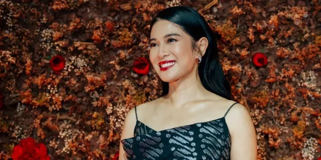 Fakta Menarik Dian Sastro yang Ternyata Pernah Ingin Bunuh Diri