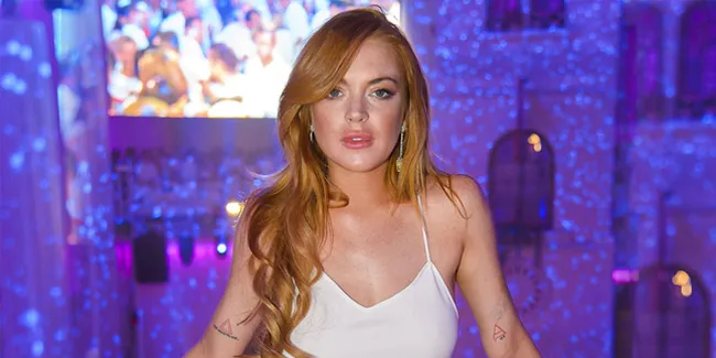 [FOTO] Jadi Model Seksi, Lindsay Lohan Umbar Bagian Pribadi