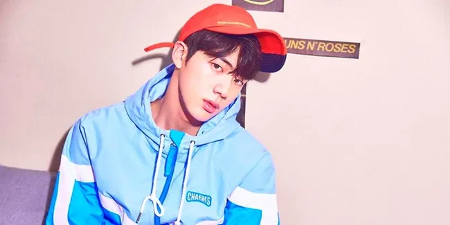 Foto Jin BTS Saat Masih SMA, Bukti Sudah 'Worldwide Handsome' Sejak Dulu