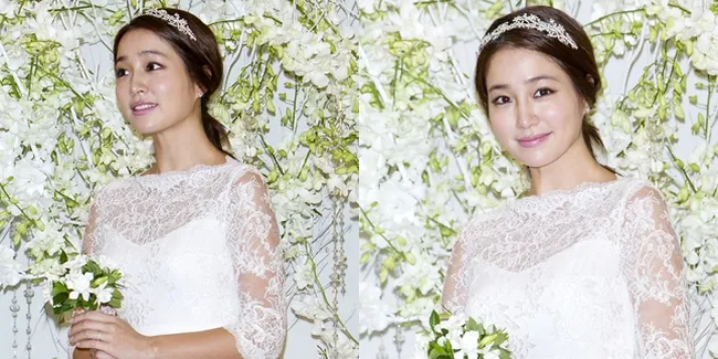 FOTO: Pamer Kaki Mulus, Lee Min Jung Hot Mom Menggoda