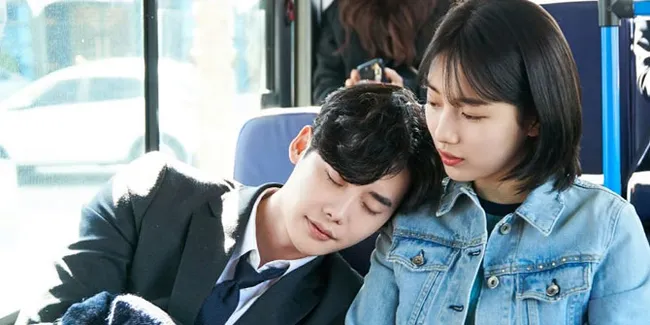 FOTO: Peluk Akrab, Suzy Posting Kebersamaannya Dengan Lee Jong Suk