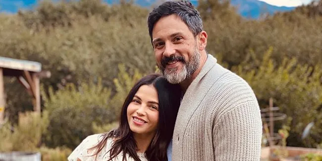 Foto Perdana Wajah Bayi Jenna Dewan &#38; Steve Kazee Akhirnya Terungkap!